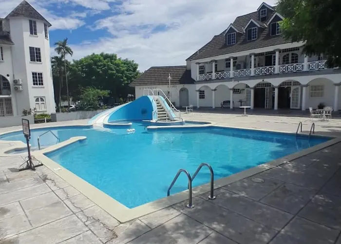 Apartment Contemporary One Bedroom At Sandcastles Ocho Rios