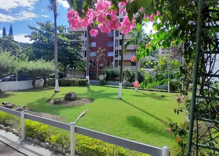 Contemporary One Bedroom At Sandcastles * Ocho Rios